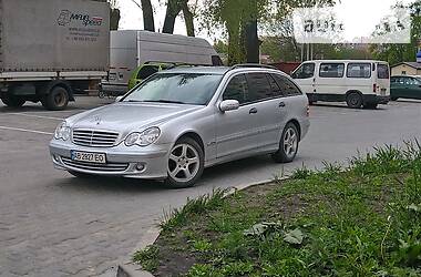 Універсал Mercedes-Benz C-Class 2005 в 
