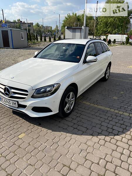 Универсал Mercedes-Benz C-Class 2016 в Львове