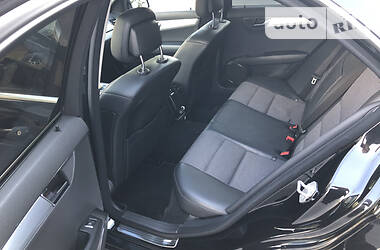 Седан Mercedes-Benz C-Class 2011 в 