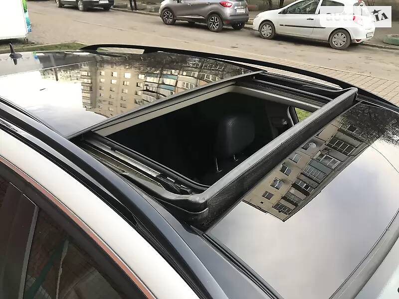 Універсал Mercedes-Benz C-Class 2010 в Чернівцях