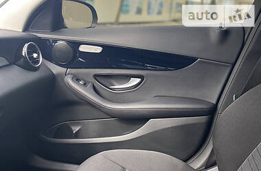 Седан Mercedes-Benz C-Class 2018 в 