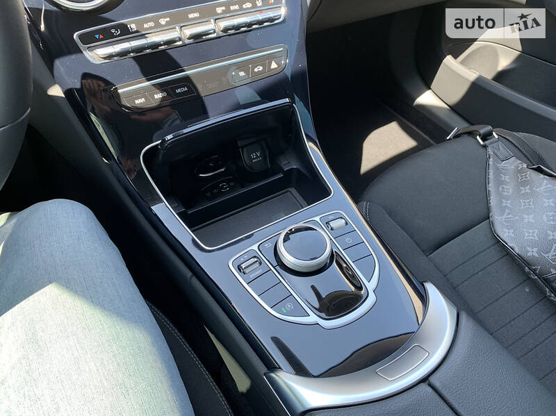 Седан Mercedes-Benz C-Class 2018 в Кременчуці