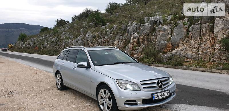 Універсал Mercedes-Benz C-Class 2010 в Черкасах