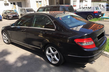 Седан Mercedes-Benz C-Class 2008 в Полонном