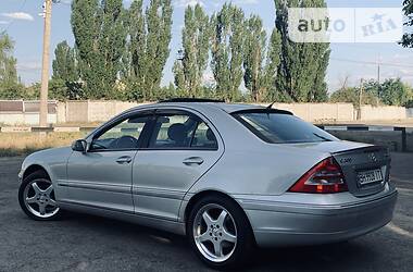 Седан Mercedes-Benz C-Class 2000 в Одессе