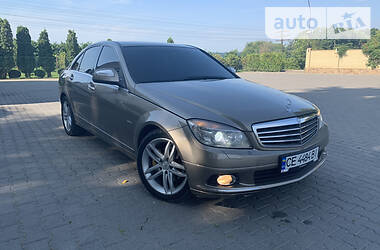 Седан Mercedes-Benz C-Class 2007 в Черновцах