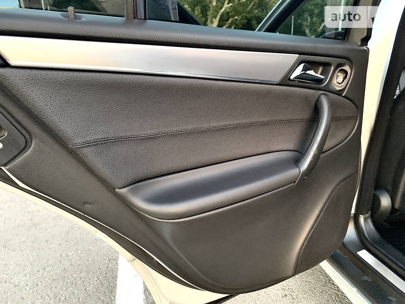 Седан Mercedes-Benz C-Class 2006 в Одесі
