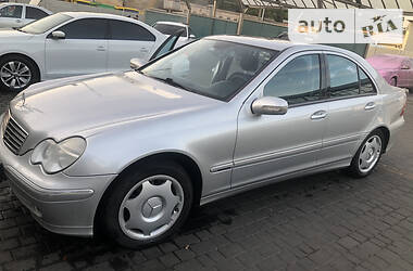 Седан Mercedes-Benz C-Class 2003 в Одессе