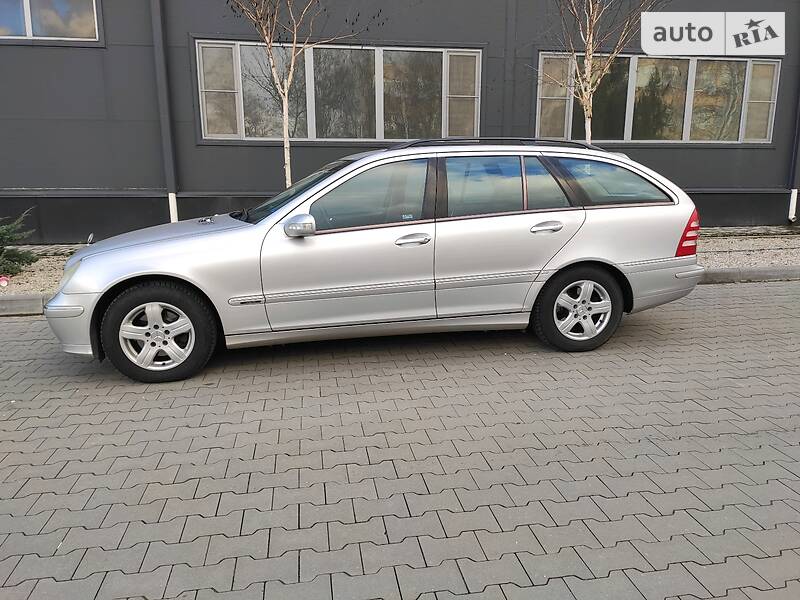 Универсал Mercedes-Benz C-Class 2003 в Белой Церкви