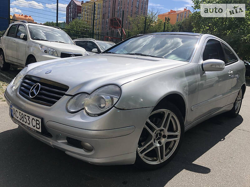 Купе Mercedes-Benz C-Class 2001 в Киеве