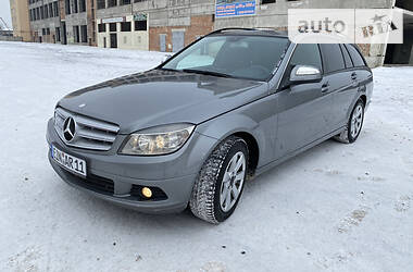 Универсал Mercedes-Benz C-Class 2008 в Тернополе