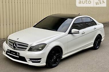 Седан Mercedes-Benz C-Class 2011 в 