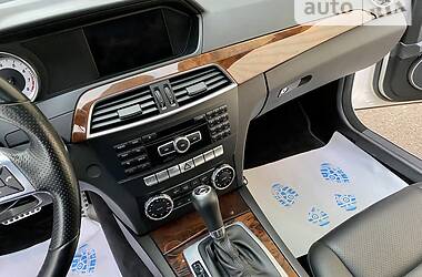 Седан Mercedes-Benz C-Class 2011 в 