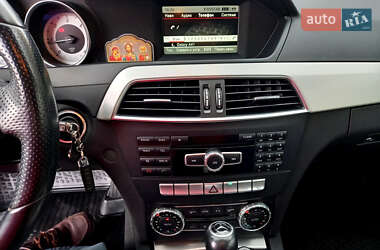Универсал Mercedes-Benz C-Class 2014 в 