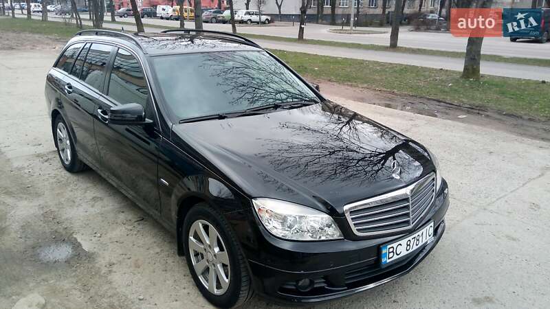 Универсал Mercedes-Benz C-Class 2009 в Львове