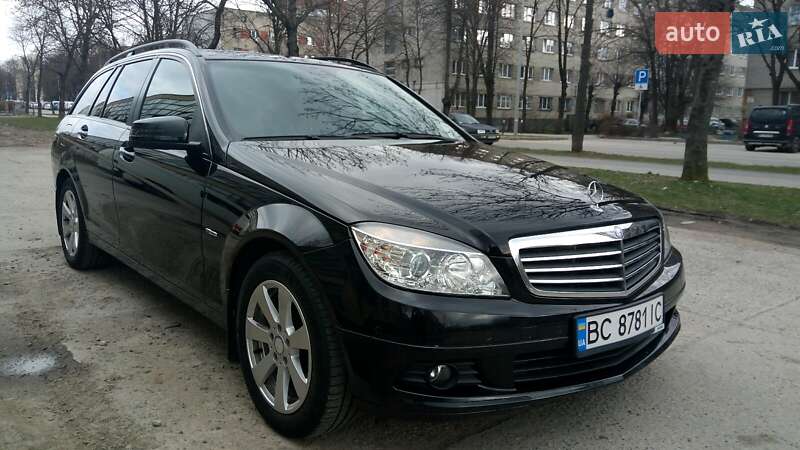 Универсал Mercedes-Benz C-Class 2009 в Львове