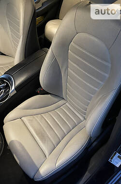 Седан Mercedes-Benz C-Class 2016 в 