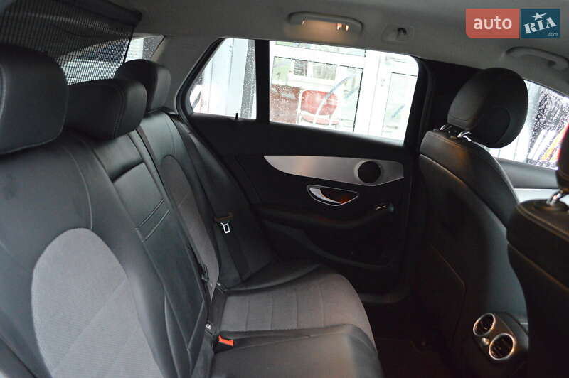Универсал Mercedes-Benz C-Class 2017 в Львове