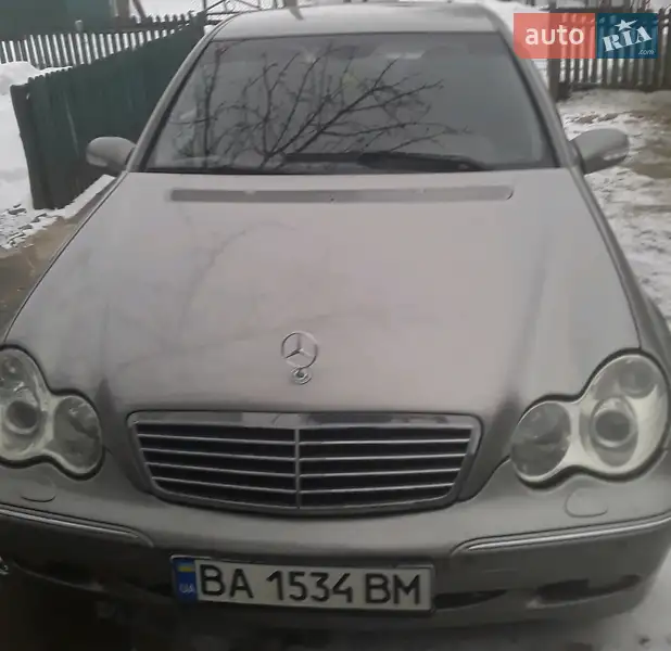 Mercedes-Benz C-Class