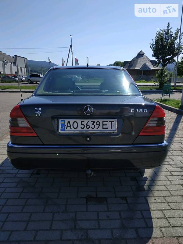 Седан Mercedes-Benz C-Class 1997 в Тячеве