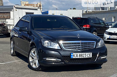 Седан Mercedes-Benz C-Class 2012 в Киеве