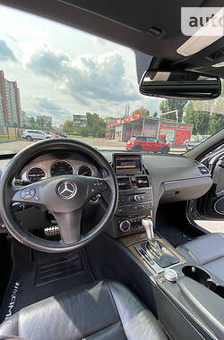 Седан Mercedes-Benz C-Class 2008 в Києві