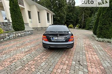 Седан Mercedes-Benz C-Class 2012 в Коломые