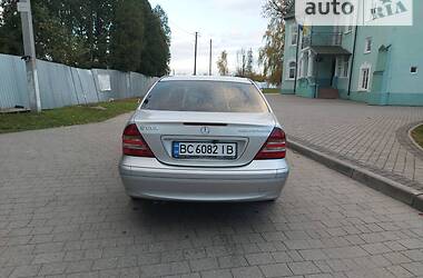 Седан Mercedes-Benz C-Class 2005 в Львове