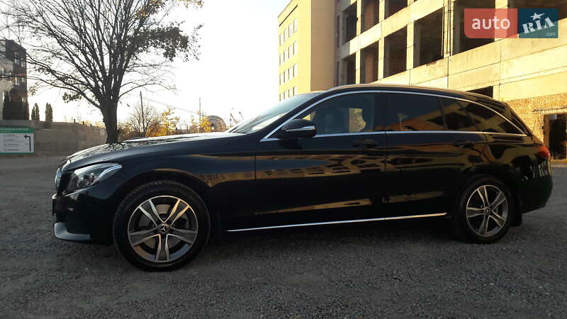 Універсал Mercedes-Benz C-Class 2014 в Тернополі