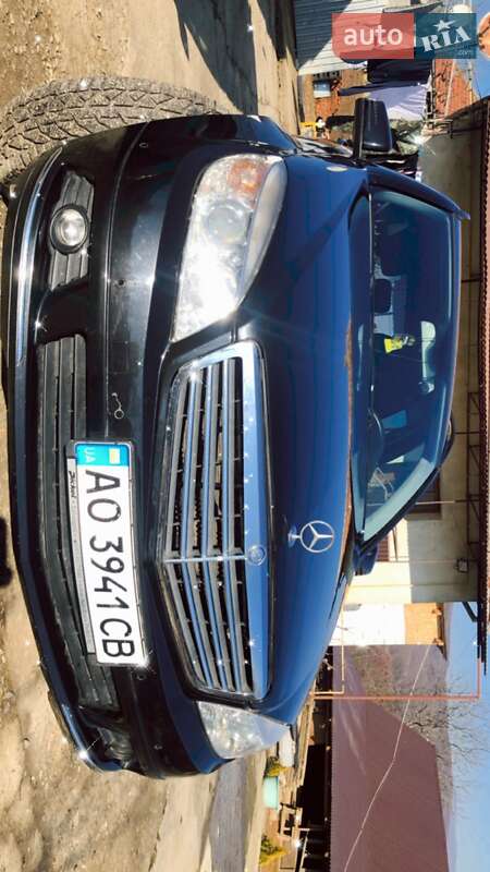 Универсал Mercedes-Benz C-Class 2009 в Мукачево
