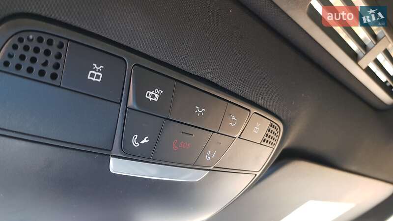 Седан Mercedes-Benz C-Class 2018 в Киеве