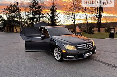 Седан Mercedes-Benz C-Class 2012 в Коломые