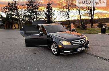 Седан Mercedes-Benz C-Class 2012 в Коломые