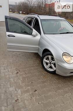 Универсал Mercedes-Benz C-Class 2002 в Дунаевцах