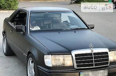 Купе Mercedes-Benz C-Class 1991 в Києві