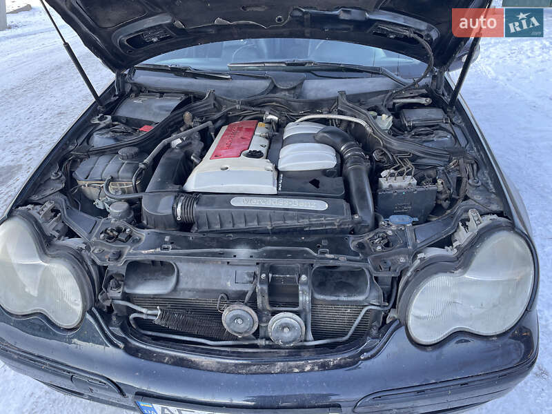 Седан Mercedes-Benz C-Class 2001 в Днепре фото 15 Седан Mercedes-Benz C-Class 2001 в Днепре