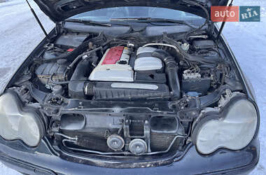 Седан Mercedes-Benz C-Class 2001 в 
