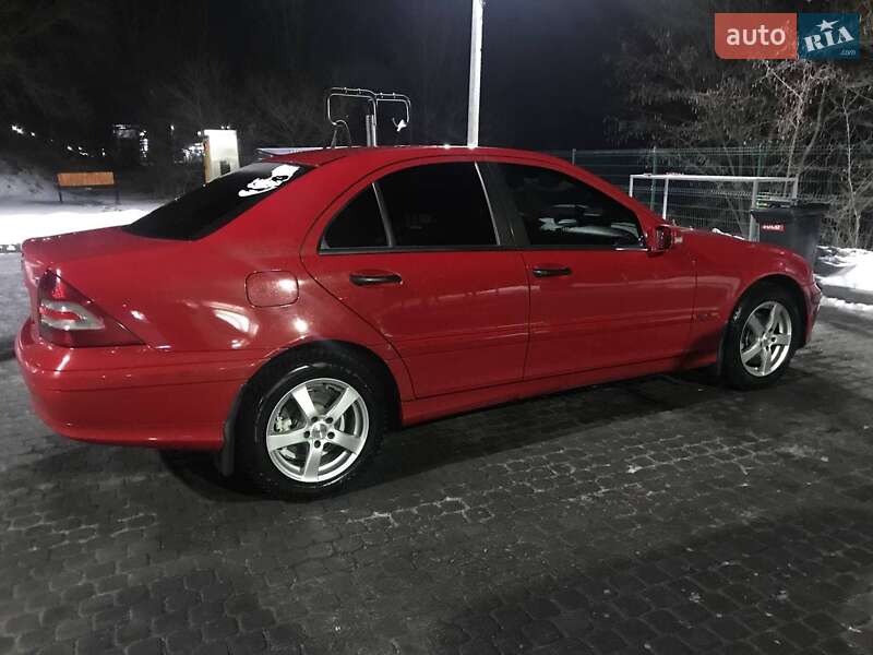 Седан Mercedes-Benz C-Class 2004 в Каменском