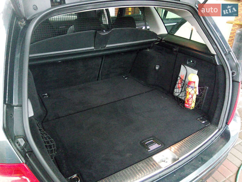 Універсал Mercedes-Benz C-Class 2010 в Снятині