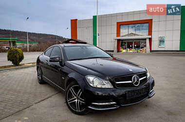 Купе Mercedes-Benz C-Class 2012 в 