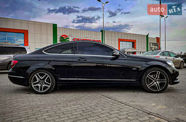 Купе Mercedes-Benz C-Class 2012 в 