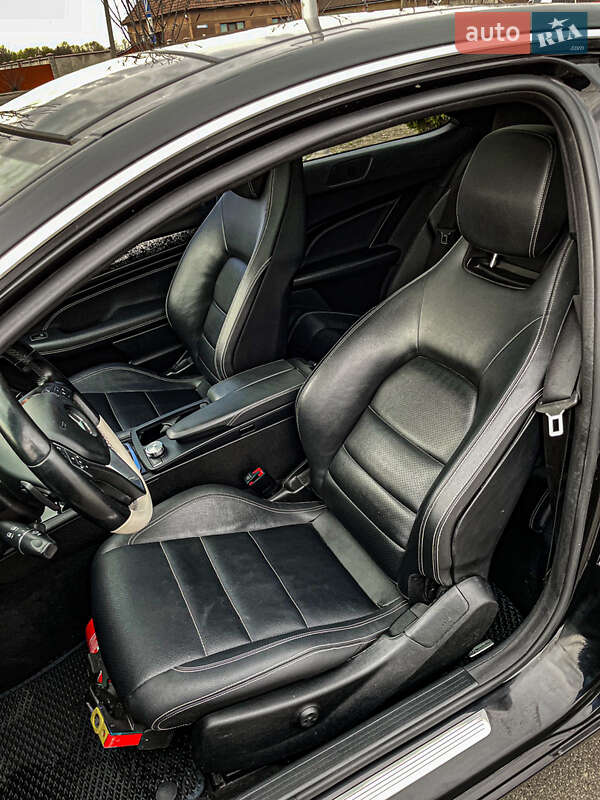 Купе Mercedes-Benz C-Class 2012 в Киеве