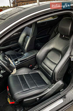 Купе Mercedes-Benz C-Class 2012 в 
