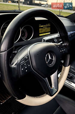 Купе Mercedes-Benz C-Class 2012 в 