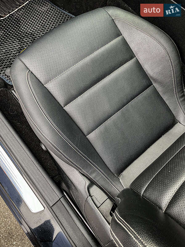 Купе Mercedes-Benz C-Class 2012 в Киеве