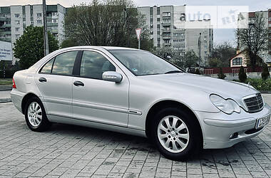 Седан Mercedes-Benz C-Class 2002 в Дрогобыче