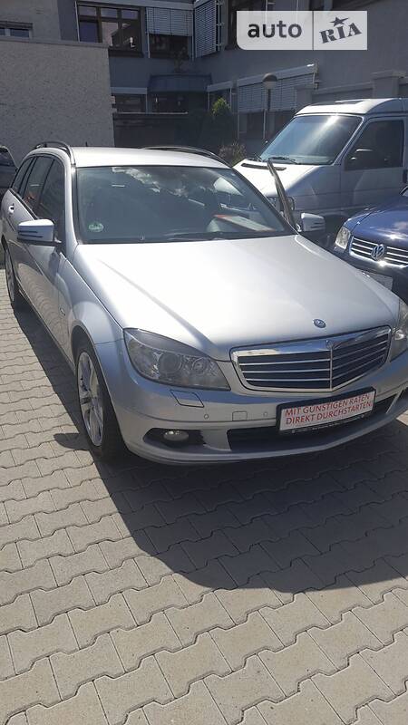 Універсал Mercedes-Benz C-Class 2009 в Луцьку