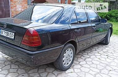 Седан Mercedes-Benz C-Class 1994 в Змиеве