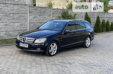 Универсал Mercedes-Benz C-Class 2009 в 