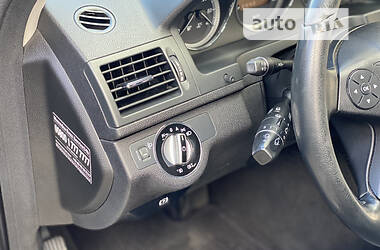 Универсал Mercedes-Benz C-Class 2009 в 